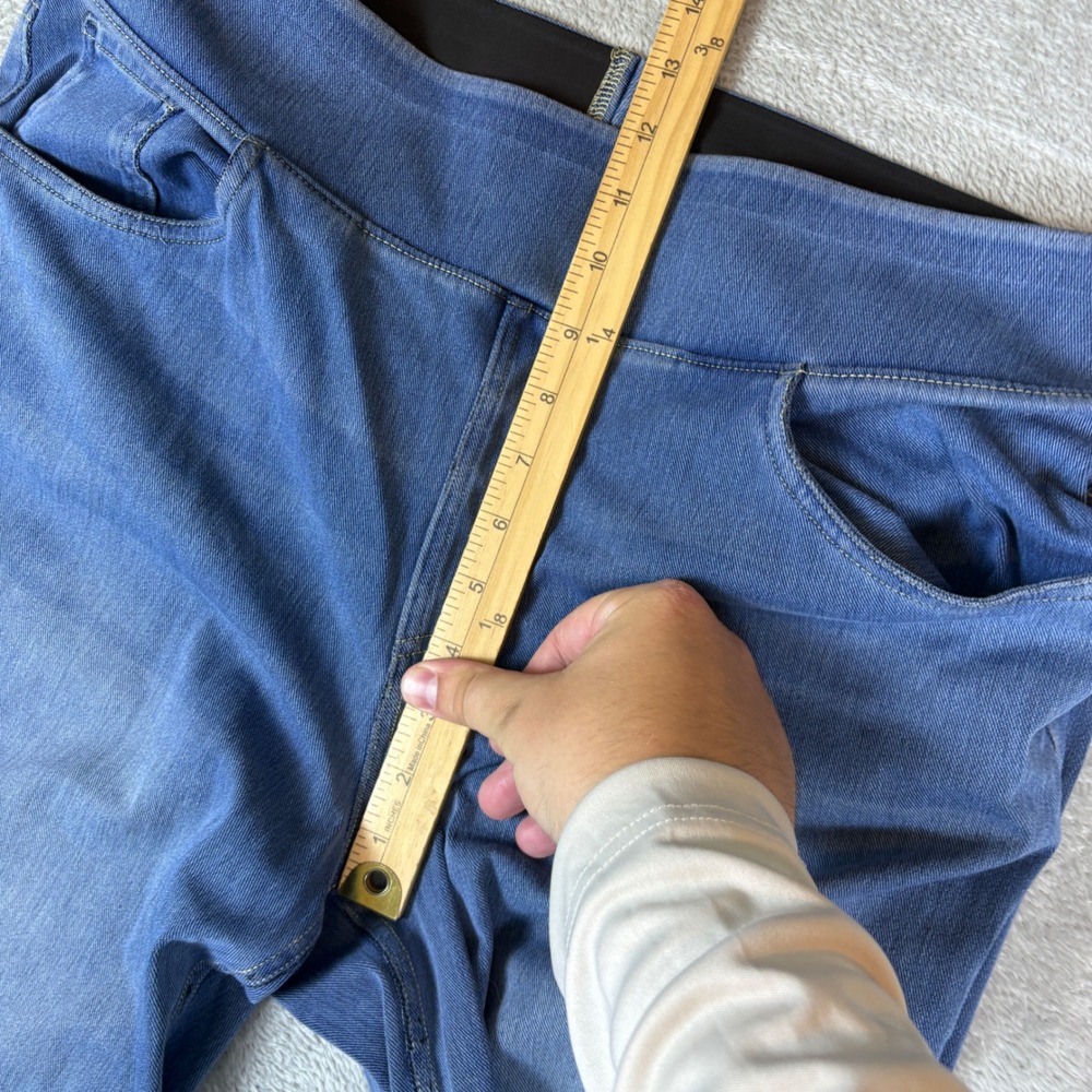 Halara Jeans Women XL (Fits 34x30) Wide Leg Faded Blue Stretch Whiskered - Picture 5 of 9